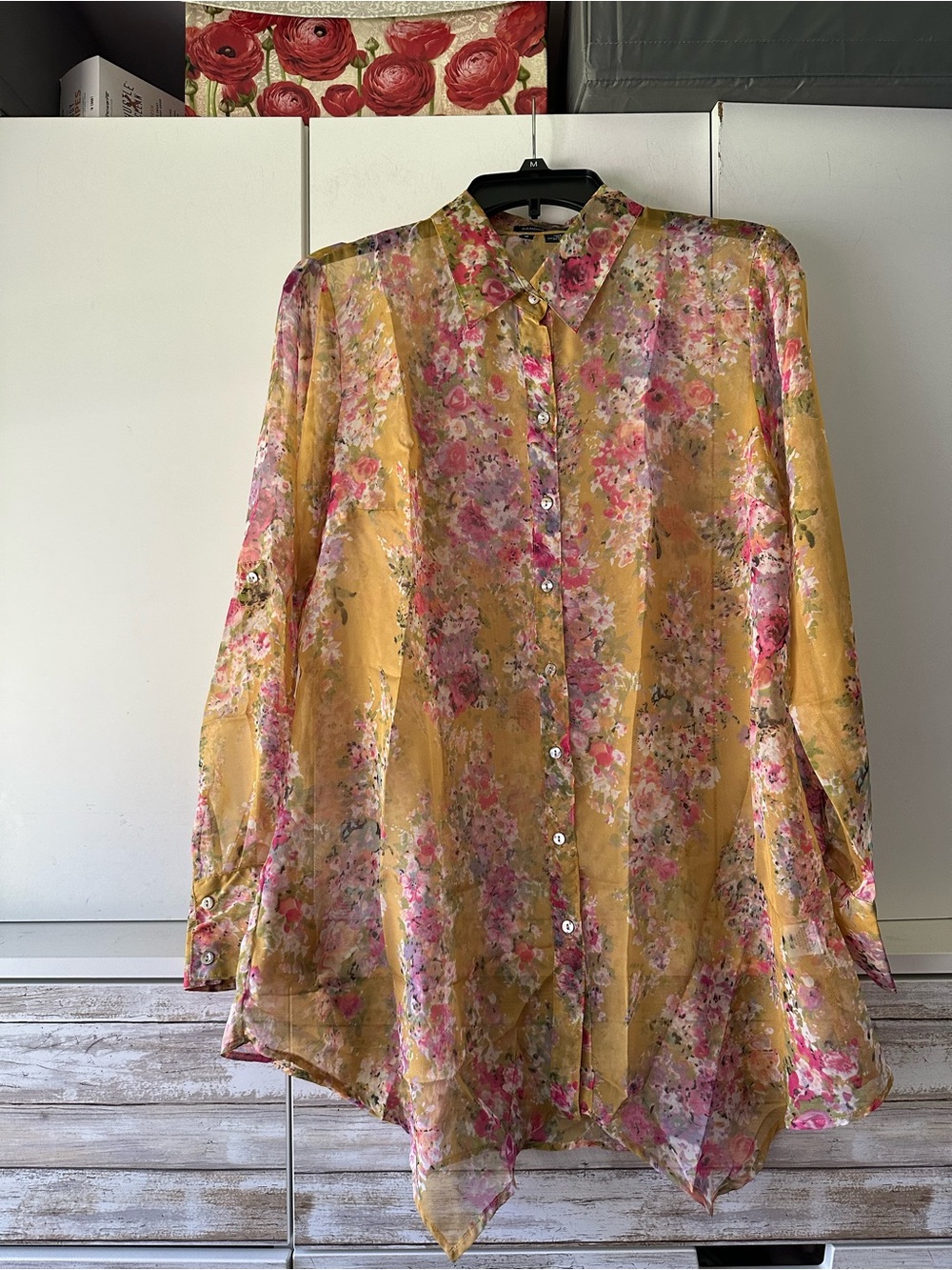 🌸 Sandra Ingrish Sheer Floral Tunic Blouse Handkerchief Hem Size M